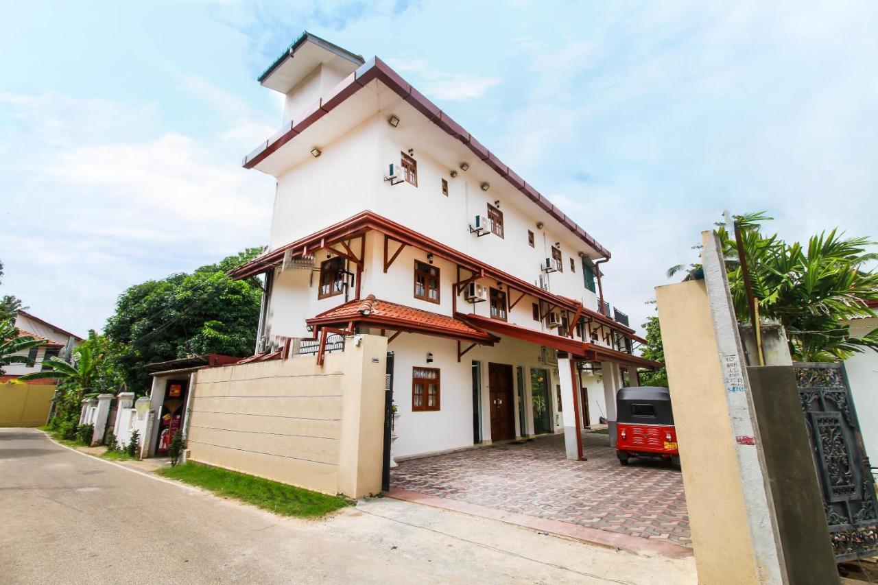 Ryan Residence & Restaurant Негомбо Экстерьер фото